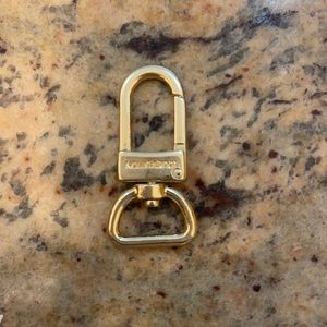 Replacement clip